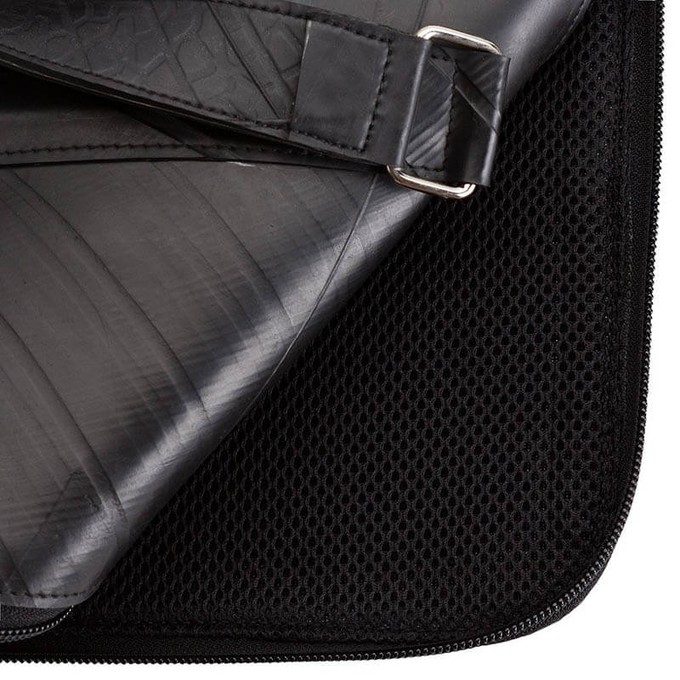 Slimline inner tube vegan laptop bag