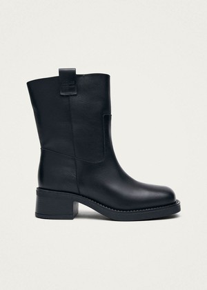 Rajan Black Leather Boots from Alohas