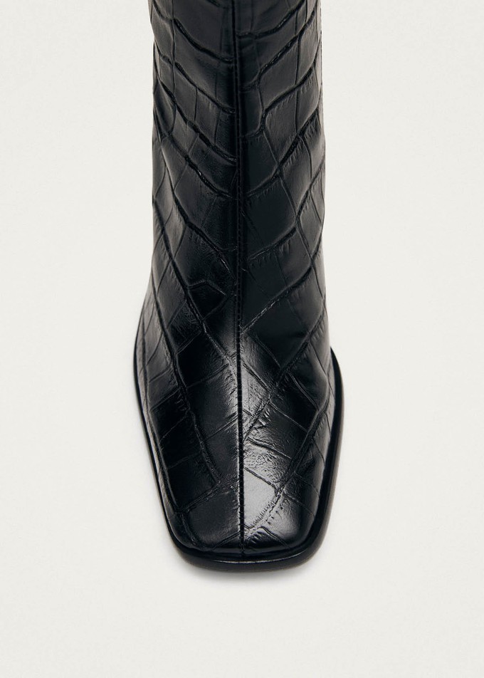East Alli Total Black Leather Boots from Alohas East Alli Total Black Leather Boots from Alohas