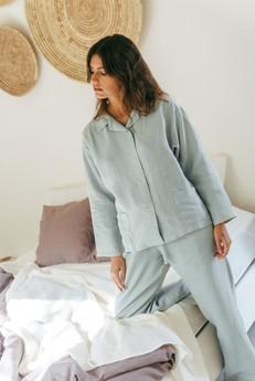 Snooze long sleeve linen pajama set in Sage Green via AmourLinen