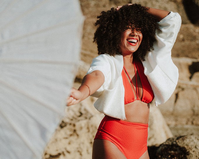 Geranium / Versatile Bikini Top from Anekdot