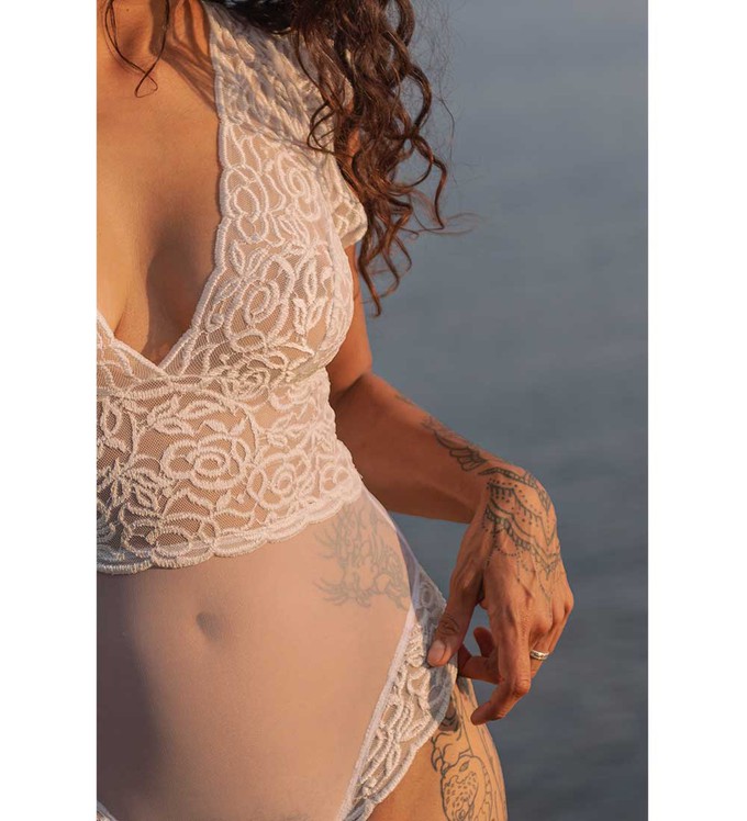 Amara White Bodysuit from Anekdot