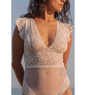 Amara White Bodysuit from Anekdot