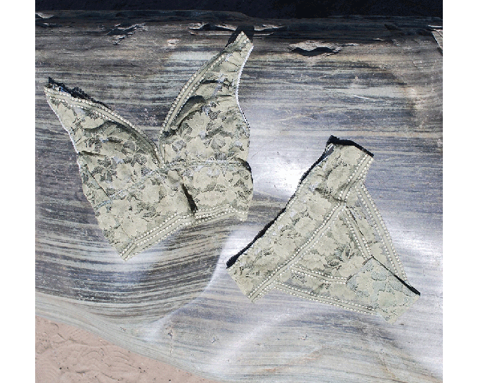 Viana Verde Longline Bralette from Anekdot