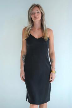 Vegan silk Slipdress via Atelier Jungles