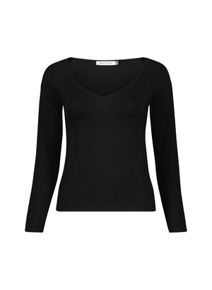 Luzia Deep V-Neck Top from Baukjen