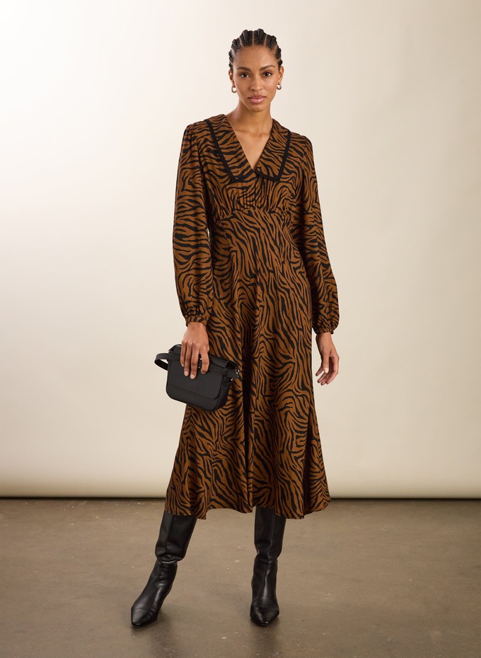 Lorelai Printed Midi Dress from Baukjen