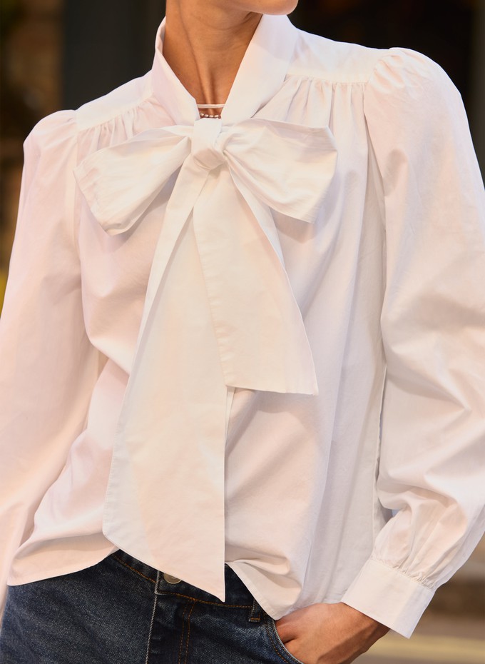 Araya Organic Cotton Bow Neck Blouse from Baukjen