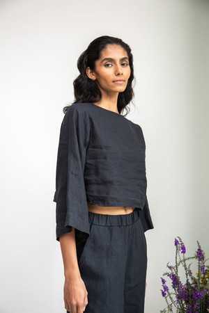 Kaz-May Linen Top in Black from Beaumont Organic