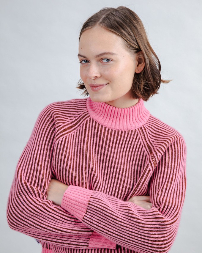 Bicolor Wool Cropped Sweater Pink from Brava Fabrics