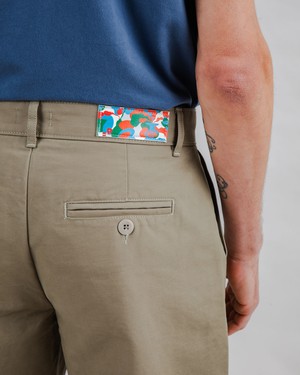 Sobremesa Pleated Pants Kakhi from Brava Fabrics