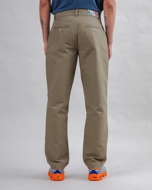 Sobremesa Pleated Pants Kakhi from Brava Fabrics