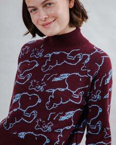 Peanuts Cropped Sweater Jacquard Chocolate via Brava Fabrics