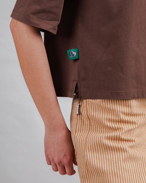Bombon Label Squared Tee Brown from Brava Fabrics