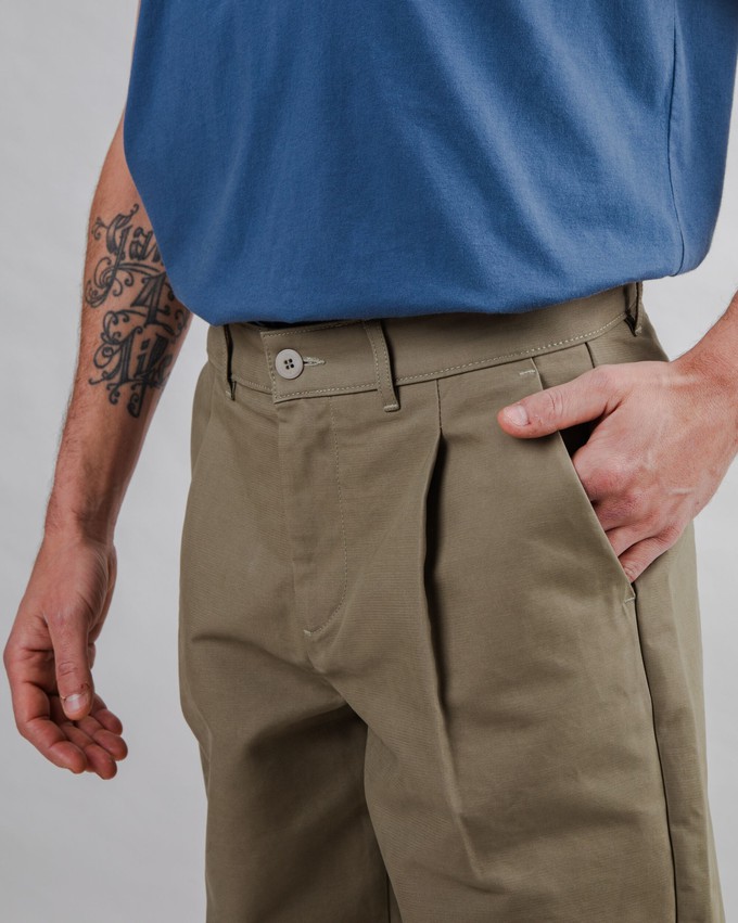 Sobremesa Pleated Pants Kakhi from Brava Fabrics