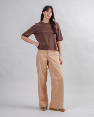 Bombon Label Squared Tee Brown from Brava Fabrics