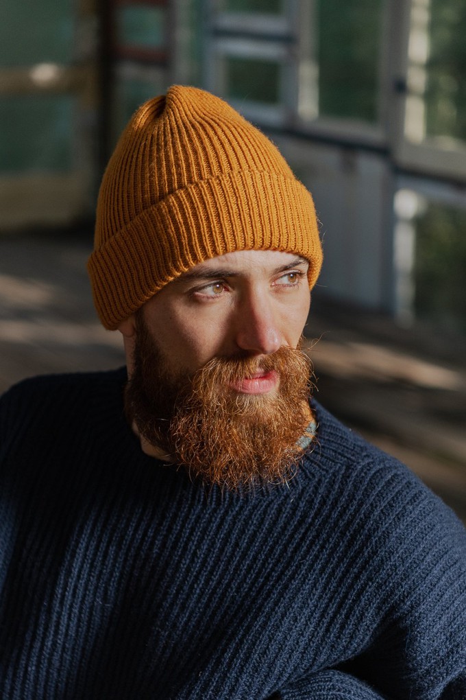 Hat N°1 - DutchMerino (S-Ocher Yellow) from BROL - Bewust Breigoed