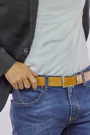 Reverse reversible belt – Black/Camel from CANUSSA