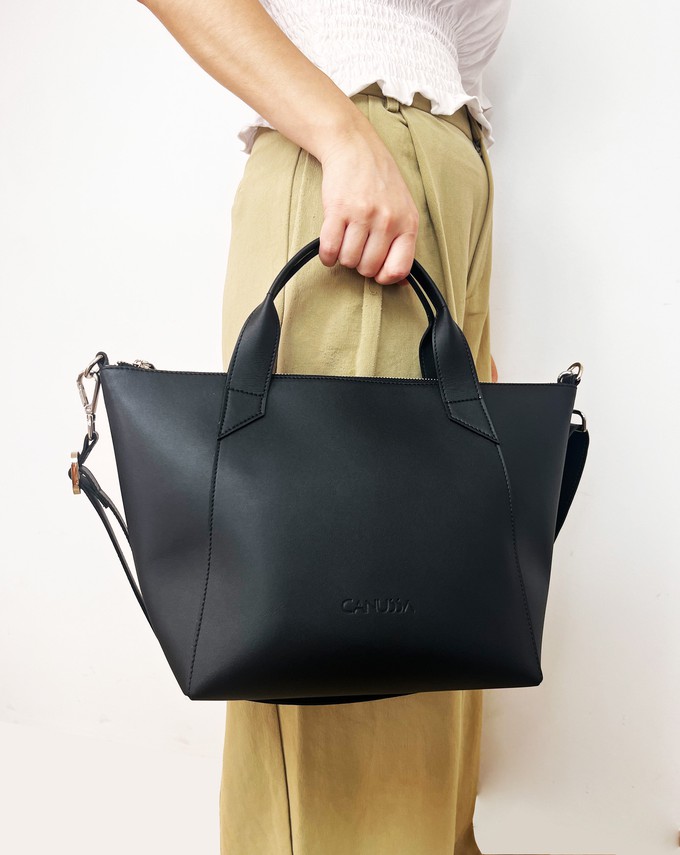 Trotto crossbody bag - Corn Black from CANUSSA