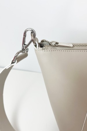 Trotto crossbody bag - Stone from CANUSSA
