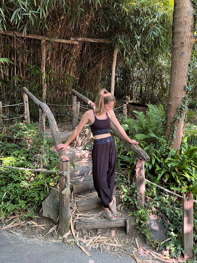 Wanderlust Black Harems from chaYkra