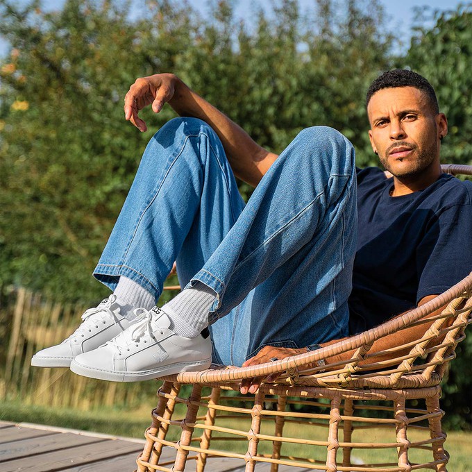 winton - white black corn from COG