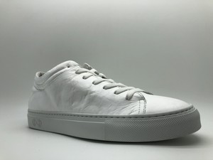 nat-2™ Sleek Low Tyvek ® vegan white paper from COILEX