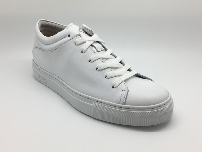 nat-2™ Sleek Low all white from COILEX
