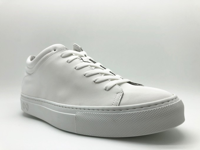 nat-2™ Sleek Low vegan white reflective (W/M/X) from COILEX