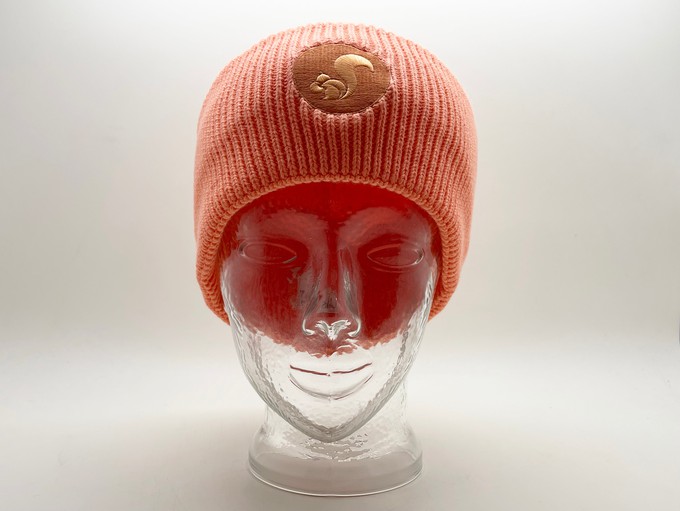 thies vegan Organic Beanie salmon from COILEX