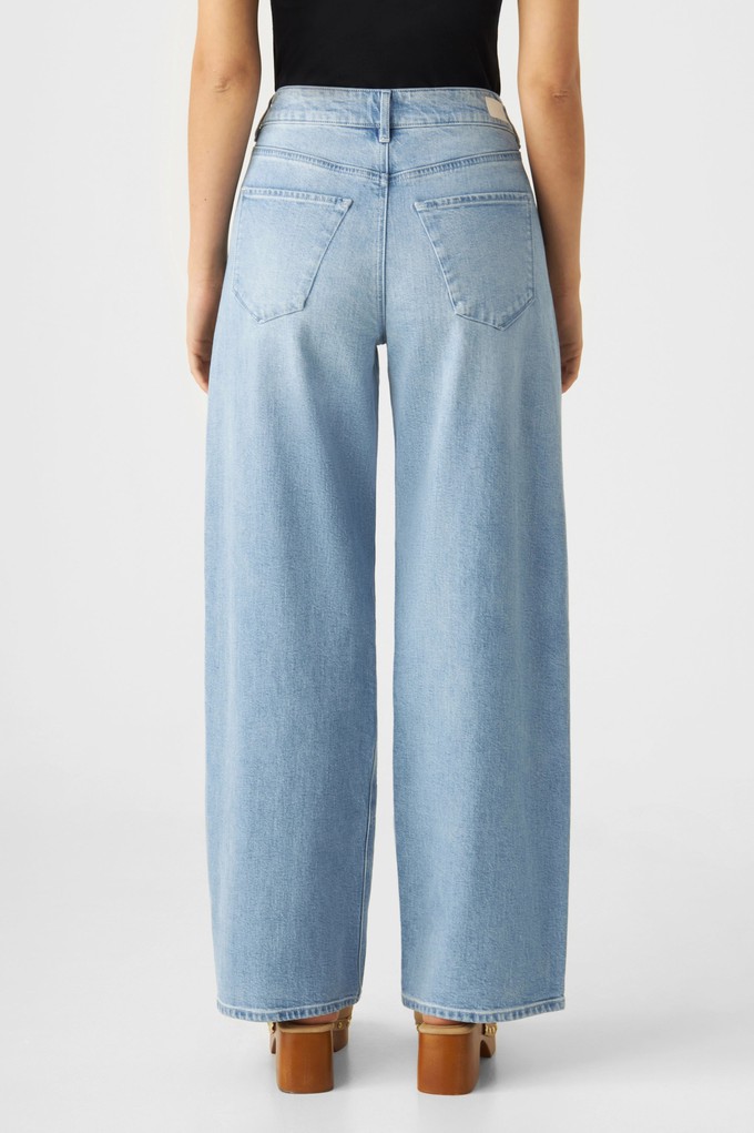 ASH Barrel Leg Minimal Stretch - Basic - Bright Blue from DAWN Denim