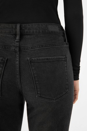 SUNSET Regular Slim Soft Tencel - Basic - Vintage Black from DAWN Denim SUNSET Regular Slim Soft Tencel - Basic - Vintage Black from DAWN Denim