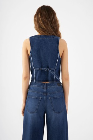 ASTRA Minimal Stretch - fitted frayed denim vest - Dark Blue from DAWN Denim