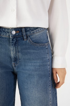 ASH Barrel Leg Minimal Stretch - Cutline - Vintage Blue from DAWN Denim ASH Barrel Leg Minimal Stretch - Cutline - Vintage Blue from DAWN Denim