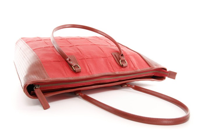 Classic Tote | Leather & Fire-hose from Elvis & Kresse