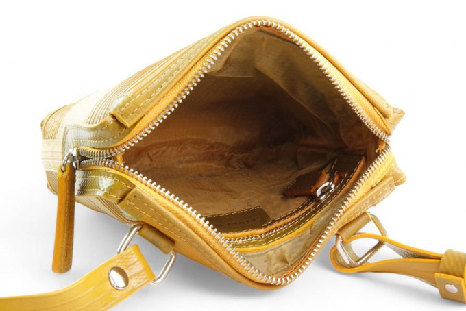 Saddle Bag | Fire-hose from Elvis & Kresse