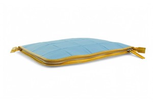 Folio Laptop Case | Leather & Fire-hose from Elvis & Kresse