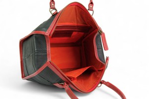 Small Post Bag | Leather & Fire-hose from Elvis & Kresse