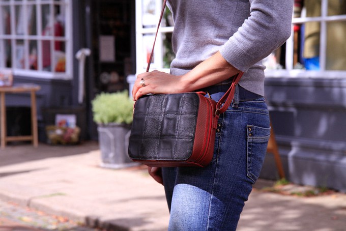 Disco Bag | Leather & Fire-hose from Elvis & Kresse