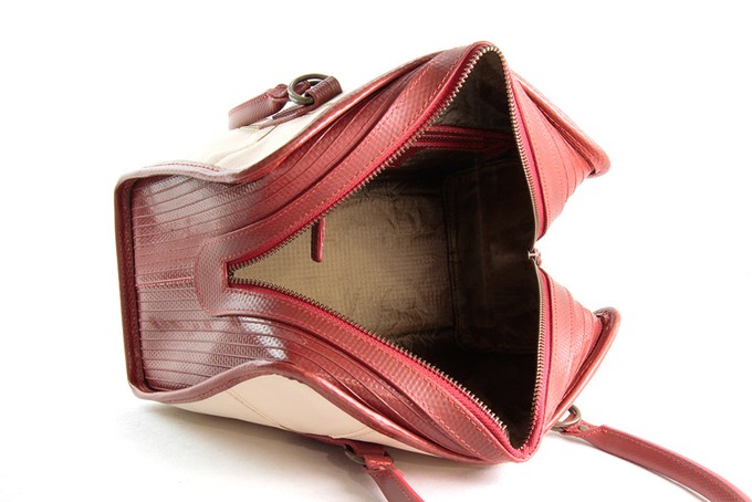 Small Post Bag - Leather Handbag from Elvis & Kresse