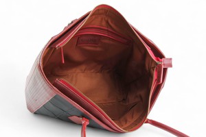 Classic Tote | Leather & Fire-hose from Elvis & Kresse