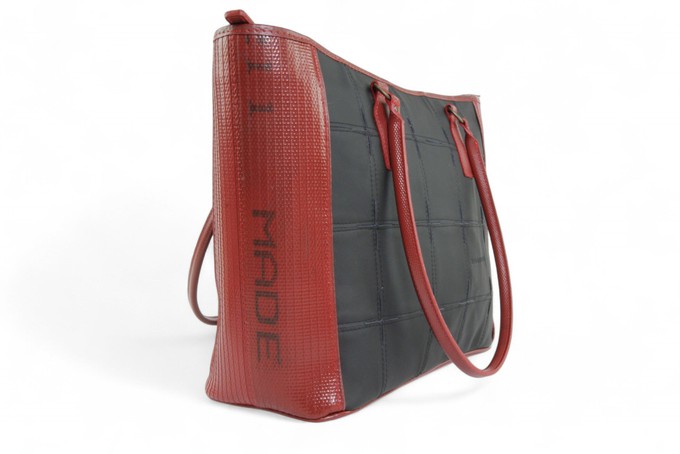 Classic Tote | Leather & Fire-hose from Elvis & Kresse