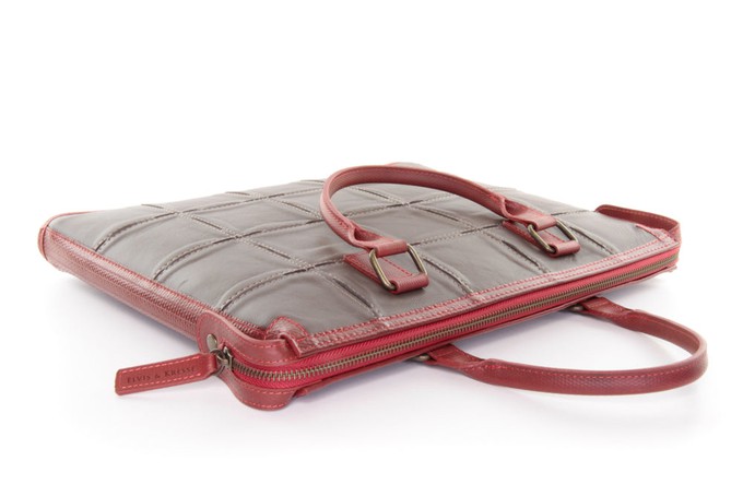 Laptop Bag | Leather & Fire-hose from Elvis & Kresse