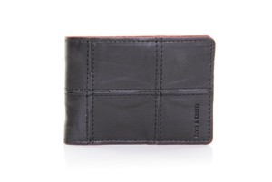 Compact Leather Wallet from Elvis & Kresse