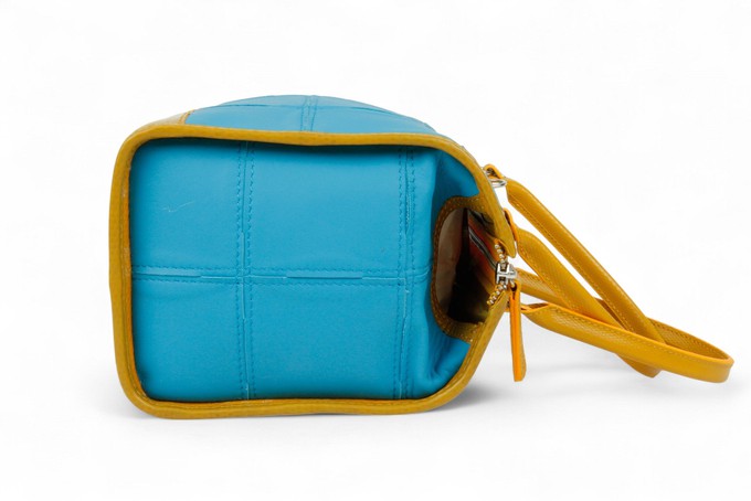 Small Post Bag | Leather & Fire-hose from Elvis & Kresse