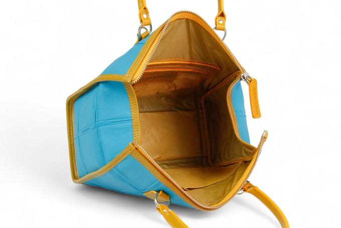 Small Post Bag | Leather & Fire-hose from Elvis & Kresse