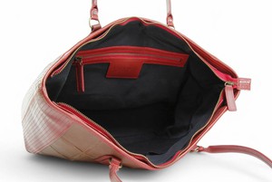 Classic Tote | Leather & Fire-hose from Elvis & Kresse