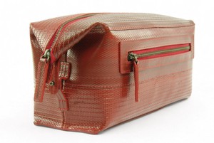 Large Washbag | Fire-hose from Elvis & Kresse