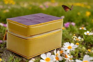 Large Box | Leather & Fire-hose from Elvis & Kresse