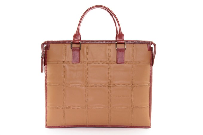 Laptop Bag | Leather & Fire-hose from Elvis & Kresse